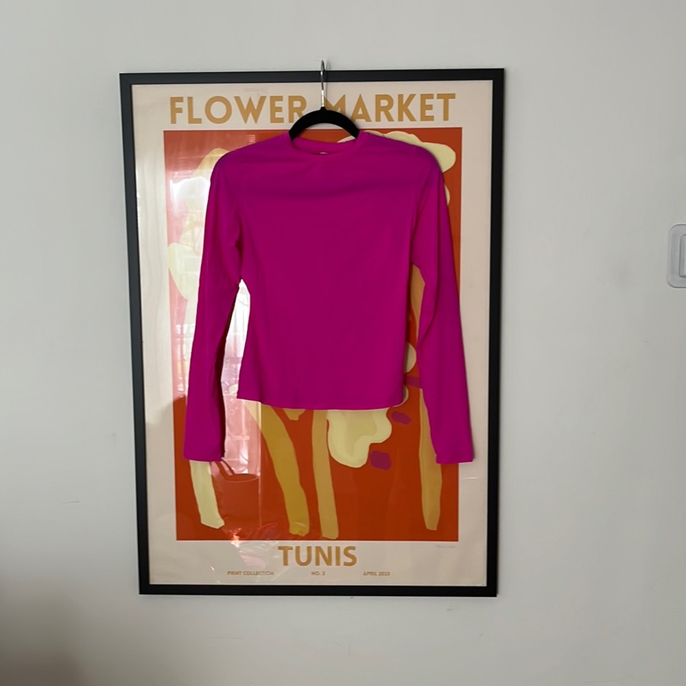 Limited edition Skims hot pink long sleeve